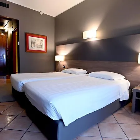 Otel Sunflower 4*