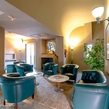 Sunflower 4* Milano
