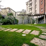 Hotel Sunflower Milan
